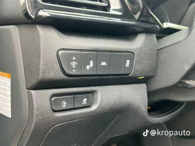 Кіа Niro 2022 у Кропивницькому (Кіровограді) на Automoto.ua Білий Кіа Niro, об'ємом двигуна 0 л та пробігом 68 тис. км за 20600 $, фото 9 на Automoto.ua