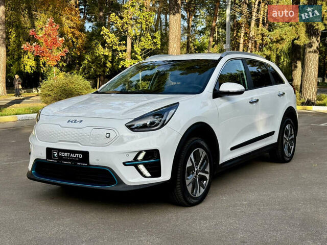 Белый Киа Niro, объемом двигателя 0 л и пробегом 57 тыс. км за 23868 $, фото 8 на Automoto.ua