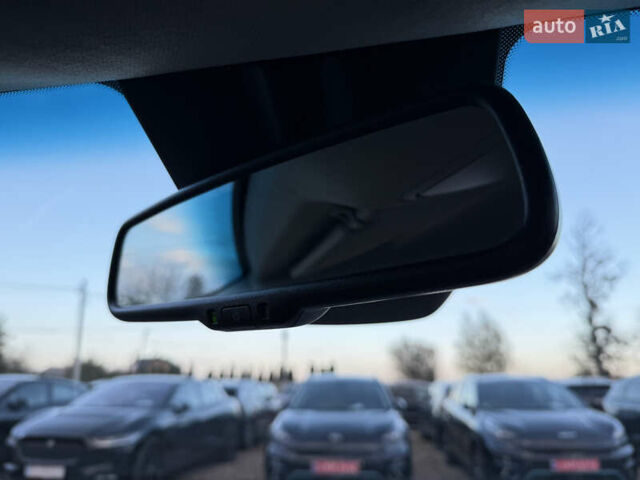 Білий Кіа Niro, об'ємом двигуна 0 л та пробігом 44 тис. км за 24500 $, фото 39 на Automoto.ua