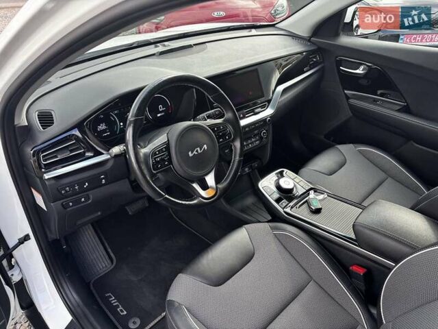 Белый Киа Niro, объемом двигателя 0 л и пробегом 58 тыс. км за 24300 $, фото 15 на Automoto.ua