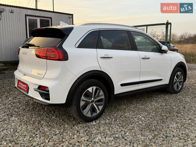Белый Киа Niro, объемом двигателя 0 л и пробегом 53 тыс. км за 24400 $, фото 17 на Automoto.ua