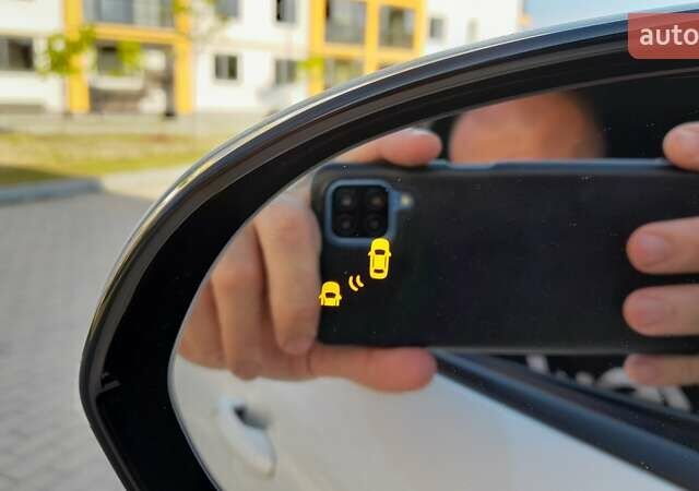 Белый Киа Niro, объемом двигателя 0 л и пробегом 131 тыс. км за 18600 $, фото 44 на Automoto.ua