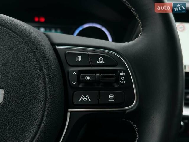Белый Киа Niro, объемом двигателя 0 л и пробегом 31 тыс. км за 24900 $, фото 35 на Automoto.ua