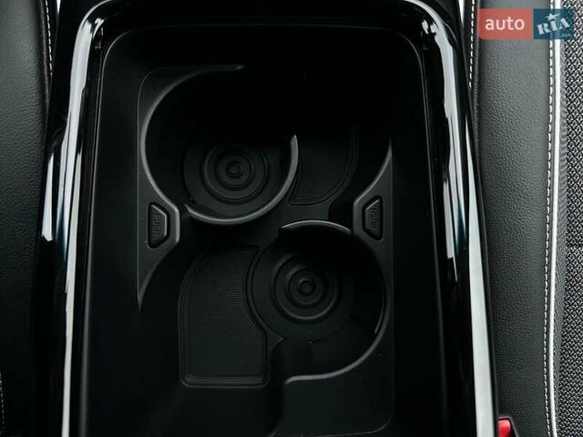 Белый Киа Niro, объемом двигателя 0 л и пробегом 31 тыс. км за 24900 $, фото 59 на Automoto.ua