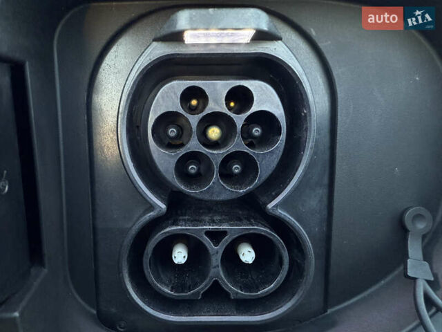 Белый Киа Niro, объемом двигателя 0 л и пробегом 44 тыс. км за 24900 $, фото 13 на Automoto.ua