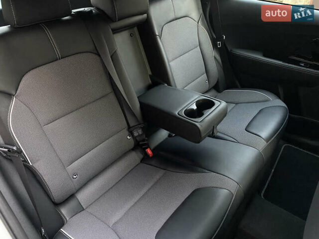 Белый Киа Niro, объемом двигателя 0 л и пробегом 21 тыс. км за 21999 $, фото 61 на Automoto.ua