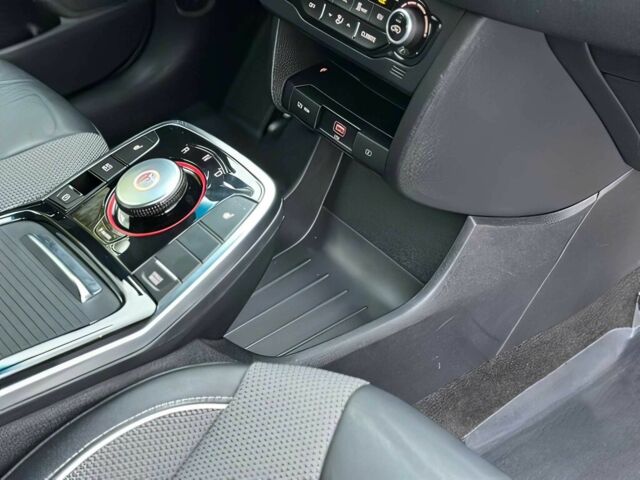 Белый Киа Niro, объемом двигателя 0 л и пробегом 10 тыс. км за 12500 $, фото 10 на Automoto.ua