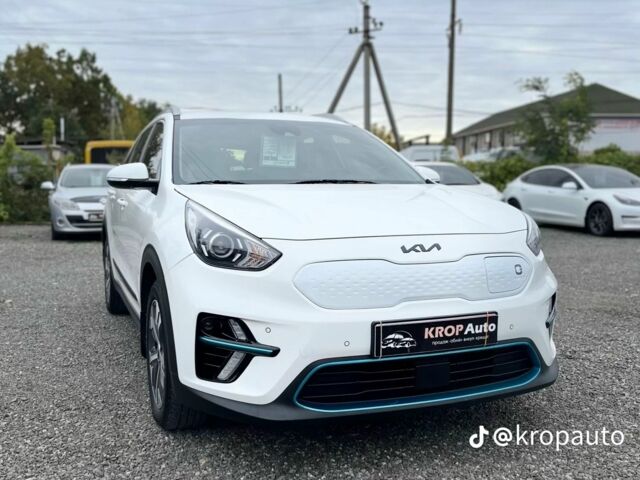 Кіа Niro 2022 у Кропивницькому (Кіровограді) на Automoto.ua Білий Кіа Niro, об'ємом двигуна 0 л та пробігом 68 тис. км за 20600 $, фото 15 на Automoto.ua