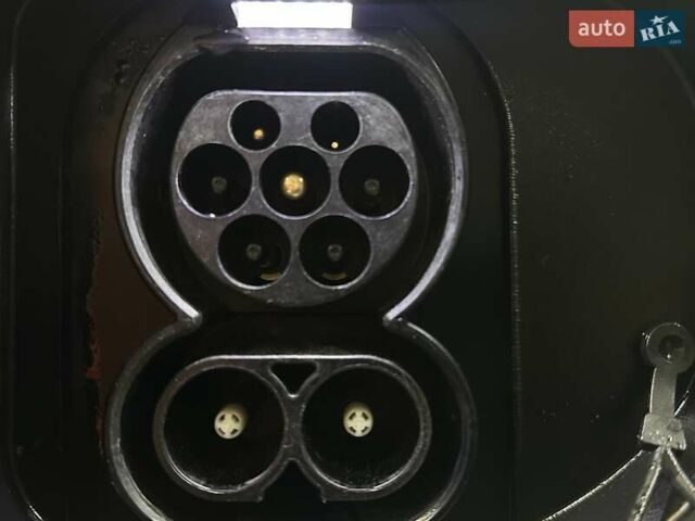 Белый Киа Niro, объемом двигателя 0 л и пробегом 52 тыс. км за 24300 $, фото 25 на Automoto.ua