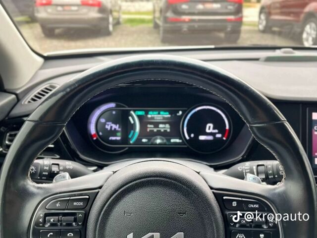 Кіа Niro 2022 у Кропивницькому (Кіровограді) на Automoto.ua Білий Кіа Niro, об'ємом двигуна 0 л та пробігом 68 тис. км за 20600 $, фото 18 на Automoto.ua