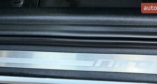 Белый Киа Niro, объемом двигателя 0 л и пробегом 94 тыс. км за 21900 $, фото 78 на Automoto.ua