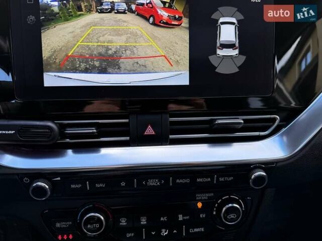 Белый Киа Niro, объемом двигателя 0 л и пробегом 94 тыс. км за 21900 $, фото 96 на Automoto.ua