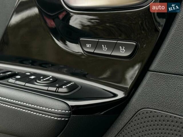 Белый Киа Niro, объемом двигателя 0 л и пробегом 47 тыс. км за 24900 $, фото 5 на Automoto.ua