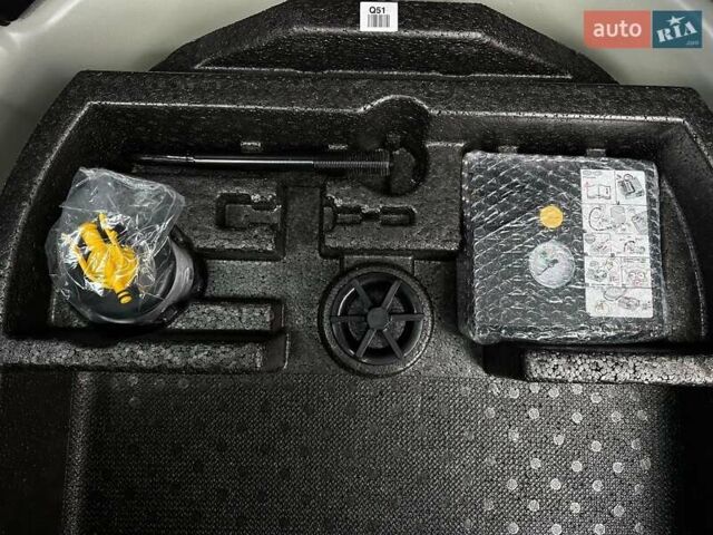 Белый Киа Niro, объемом двигателя 0 л и пробегом 31 тыс. км за 24900 $, фото 75 на Automoto.ua