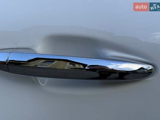 Белый Киа Niro, объемом двигателя 0 л и пробегом 94 тыс. км за 21900 $, фото 46 на Automoto.ua