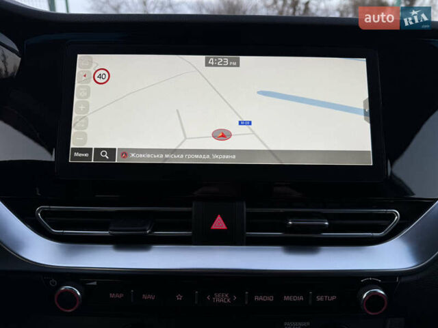 Белый Киа Niro, объемом двигателя 0 л и пробегом 53 тыс. км за 24400 $, фото 56 на Automoto.ua