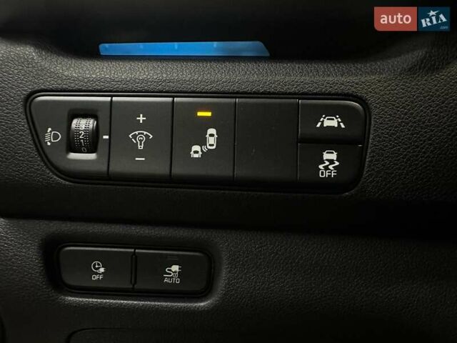 Белый Киа Niro, объемом двигателя 0 л и пробегом 47 тыс. км за 24900 $, фото 8 на Automoto.ua