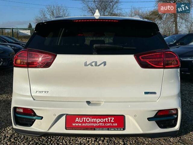 Білий Кіа Niro, об'ємом двигуна 0 л та пробігом 59 тис. км за 24900 $, фото 22 на Automoto.ua