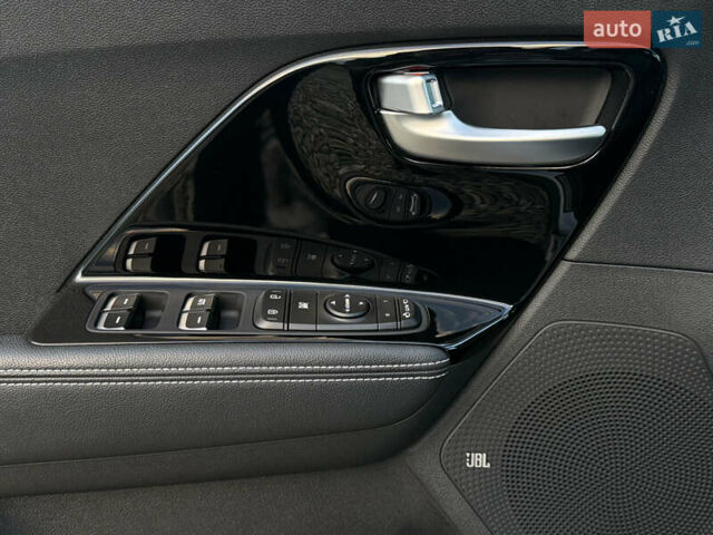 Білий Кіа Niro, об'ємом двигуна 0 л та пробігом 44 тис. км за 24500 $, фото 30 на Automoto.ua