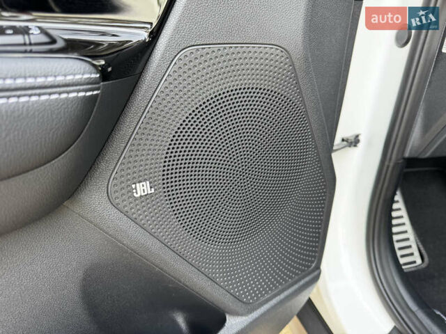 Белый Киа Niro, объемом двигателя 0 л и пробегом 57 тыс. км за 23868 $, фото 50 на Automoto.ua