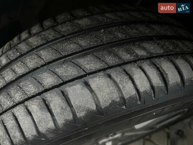 Белый Киа Niro, объемом двигателя 0 л и пробегом 31 тыс. км за 24900 $, фото 22 на Automoto.ua