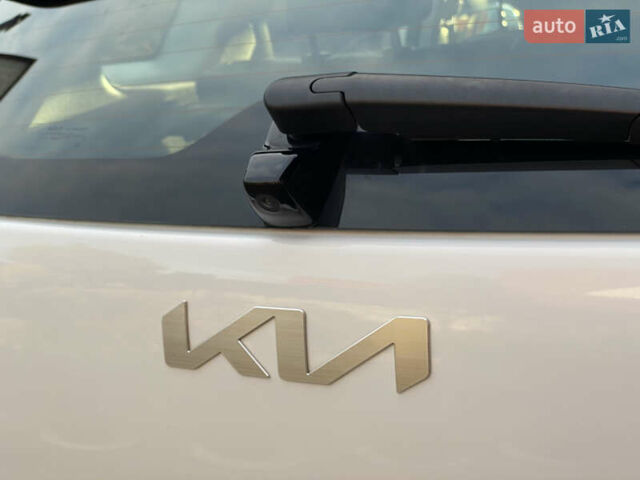 Белый Киа Niro, объемом двигателя 0 л и пробегом 21 тыс. км за 21999 $, фото 13 на Automoto.ua