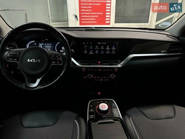 Белый Киа Niro, объемом двигателя 0 л и пробегом 52 тыс. км за 24300 $, фото 31 на Automoto.ua