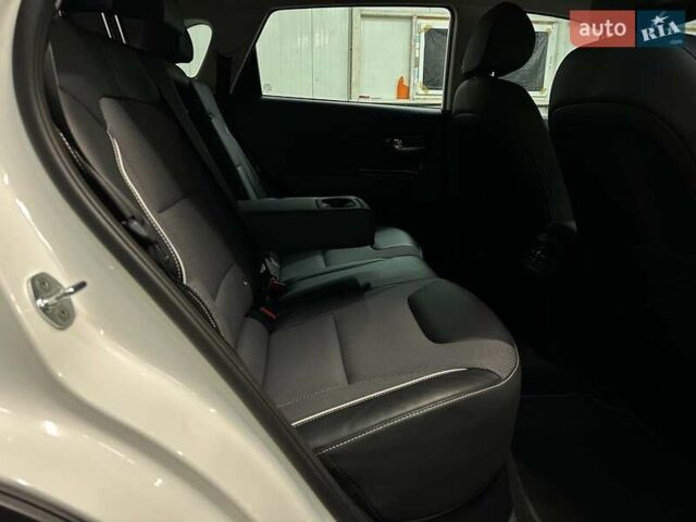 Белый Киа Niro, объемом двигателя 0 л и пробегом 52 тыс. км за 24300 $, фото 69 на Automoto.ua