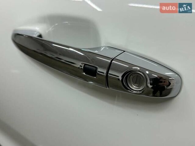 Белый Киа Niro, объемом двигателя 0 л и пробегом 52 тыс. км за 24300 $, фото 11 на Automoto.ua