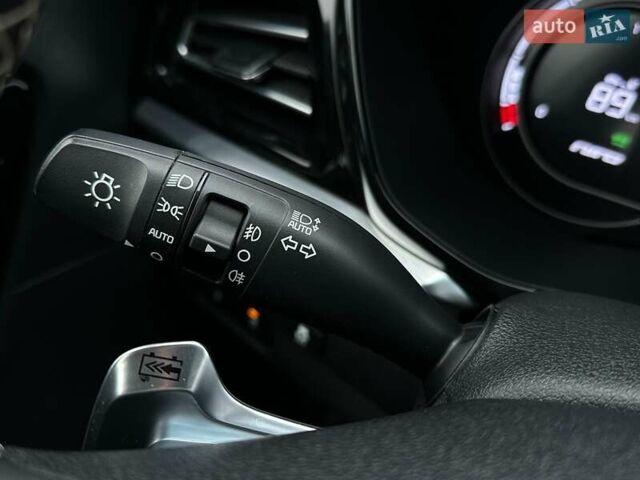 Белый Киа Niro, объемом двигателя 0 л и пробегом 31 тыс. км за 24900 $, фото 36 на Automoto.ua