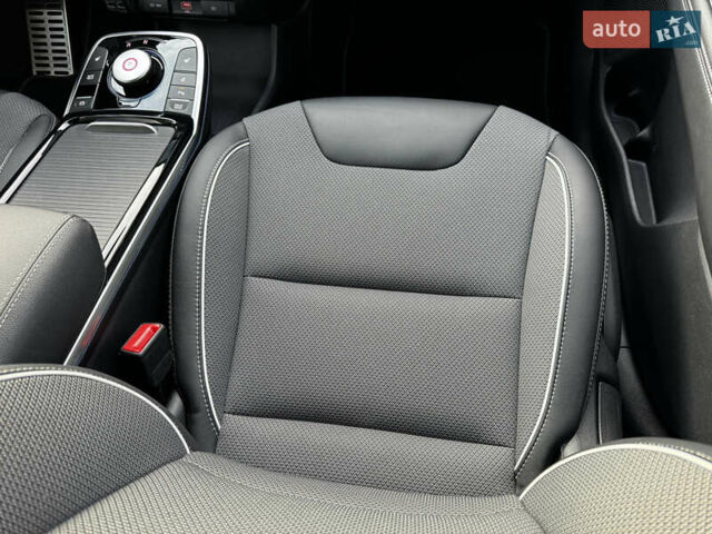 Белый Киа Niro, объемом двигателя 0 л и пробегом 57 тыс. км за 23868 $, фото 64 на Automoto.ua