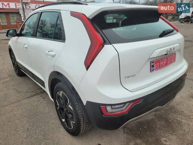 Белый Киа Niro, объемом двигателя 0 л и пробегом 107 тыс. км за 22700 $, фото 4 на Automoto.ua