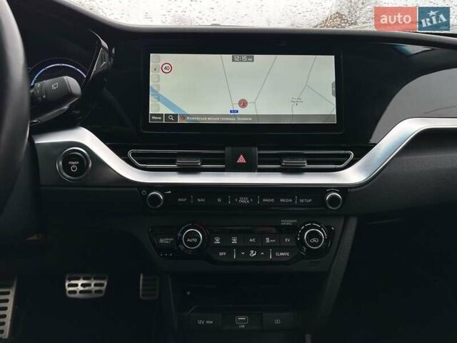 Белый Киа Niro, объемом двигателя 0 л и пробегом 47 тыс. км за 24900 $, фото 64 на Automoto.ua
