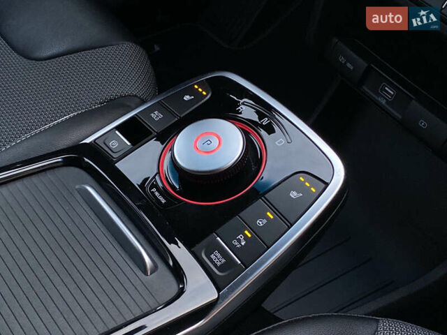 Белый Киа Niro, объемом двигателя 0 л и пробегом 21 тыс. км за 21999 $, фото 45 на Automoto.ua