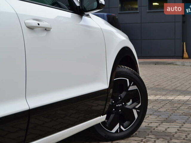 Белый Киа Niro, объемом двигателя 0 л и пробегом 33 тыс. км за 27999 $, фото 68 на Automoto.ua