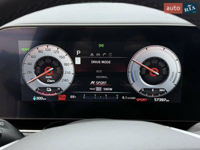 Киа Niro 2023 в Дрогобыче на Automoto.ua Белый Киа Niro, объемом двигателя 0 л и пробегом 57 тыс. км за 23850 $, фото 63 на Automoto.ua