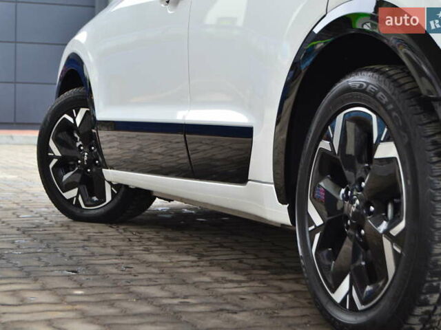 Белый Киа Niro, объемом двигателя 0 л и пробегом 33 тыс. км за 27999 $, фото 31 на Automoto.ua