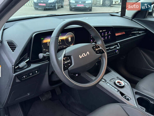 Білий Кіа Niro, об'ємом двигуна 0 л та пробігом 49 тис. км за 21500 $, фото 29 на Automoto.ua