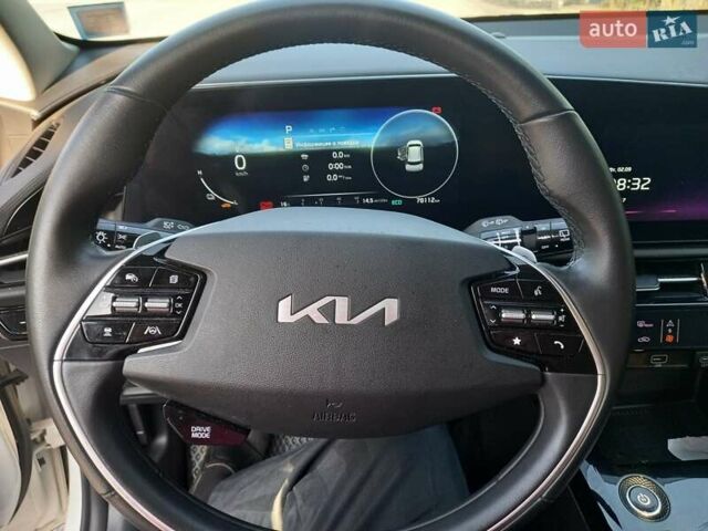 Белый Киа Niro, объемом двигателя 0 л и пробегом 77 тыс. км за 24000 $, фото 10 на Automoto.ua