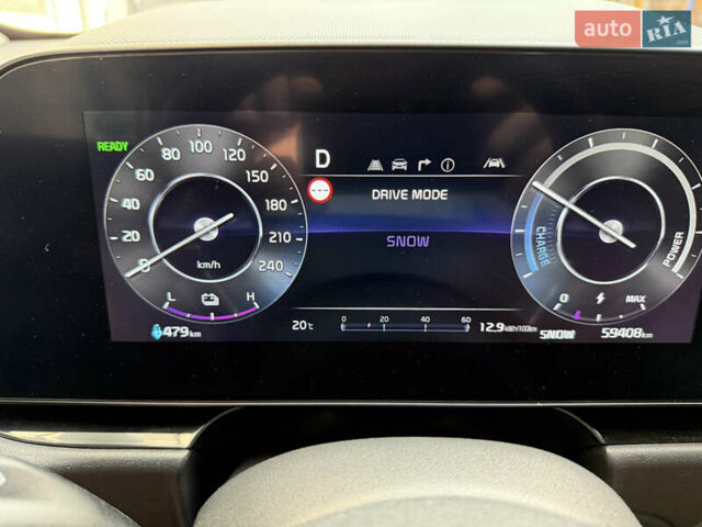 Киа Niro 2023 в Умани на Automoto.ua Белый Киа Niro, объемом двигателя 0 л и пробегом 83 тыс. км за 24600 $, фото 53 на Automoto.ua