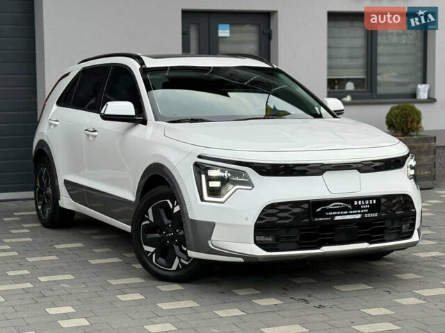 Белый Киа Niro, объемом двигателя 0 л и пробегом 24 тыс. км за 24700 $, фото 6 на Automoto.ua