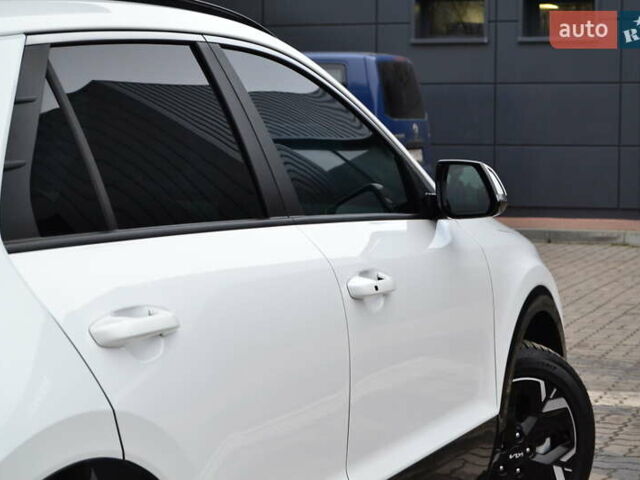 Белый Киа Niro, объемом двигателя 0 л и пробегом 33 тыс. км за 27999 $, фото 61 на Automoto.ua