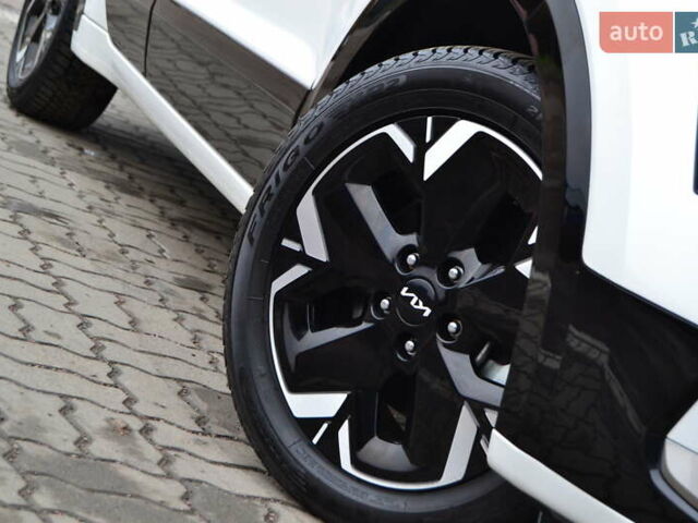 Белый Киа Niro, объемом двигателя 0 л и пробегом 33 тыс. км за 27999 $, фото 78 на Automoto.ua