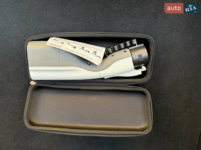 Киа Niro 2023 в Умани на Automoto.ua Белый Киа Niro, объемом двигателя 0 л и пробегом 83 тыс. км за 24600 $, фото 25 на Automoto.ua