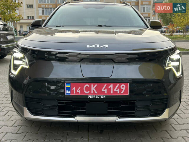 Белый Киа Niro, объемом двигателя 0 л и пробегом 120 тыс. км за 20000 $, фото 16 на Automoto.ua