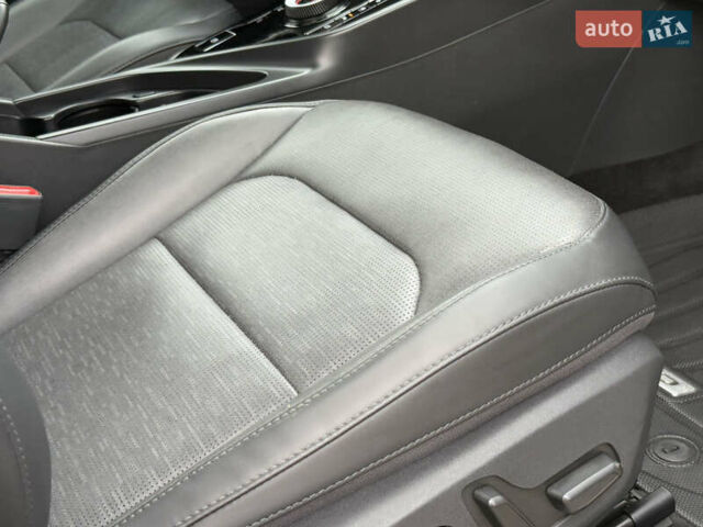 Киа Niro 2023 в Дрогобыче на Automoto.ua Белый Киа Niro, объемом двигателя 0 л и пробегом 57 тыс. км за 23850 $, фото 75 на Automoto.ua