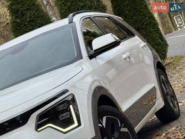 Білий Кіа Niro, об'ємом двигуна 0 л та пробігом 85 тис. км за 26899 $, фото 26 на Automoto.ua