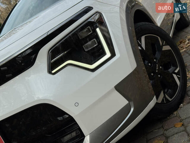 Білий Кіа Niro, об'ємом двигуна 0 л та пробігом 85 тис. км за 26899 $, фото 13 на Automoto.ua