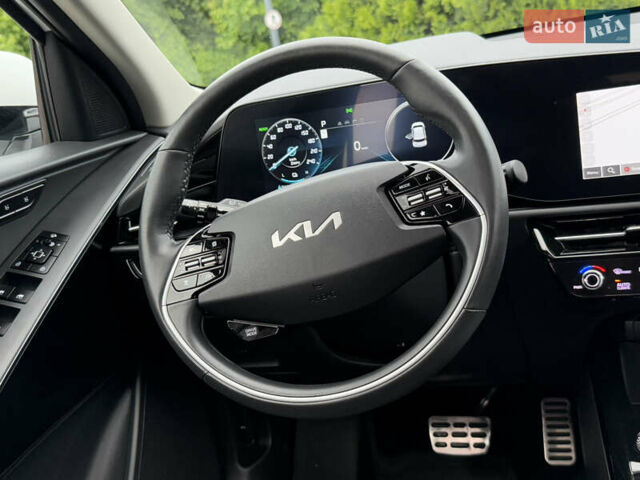 Киа Niro 2023 в Дрогобыче на Automoto.ua Белый Киа Niro, объемом двигателя 0 л и пробегом 57 тыс. км за 23850 $, фото 102 на Automoto.ua