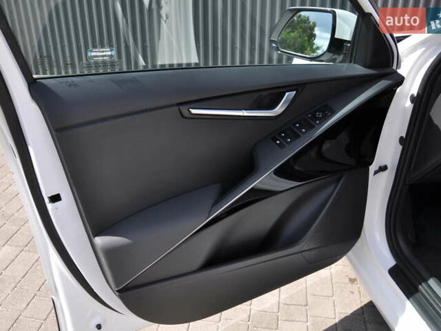 Белый Киа Niro, объемом двигателя 0 л и пробегом 4 тыс. км за 24500 $, фото 13 на Automoto.ua